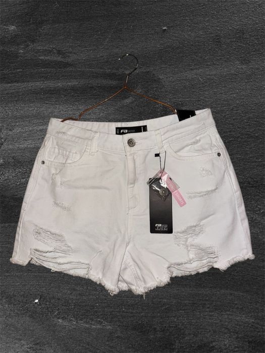 Дамски къси панталони