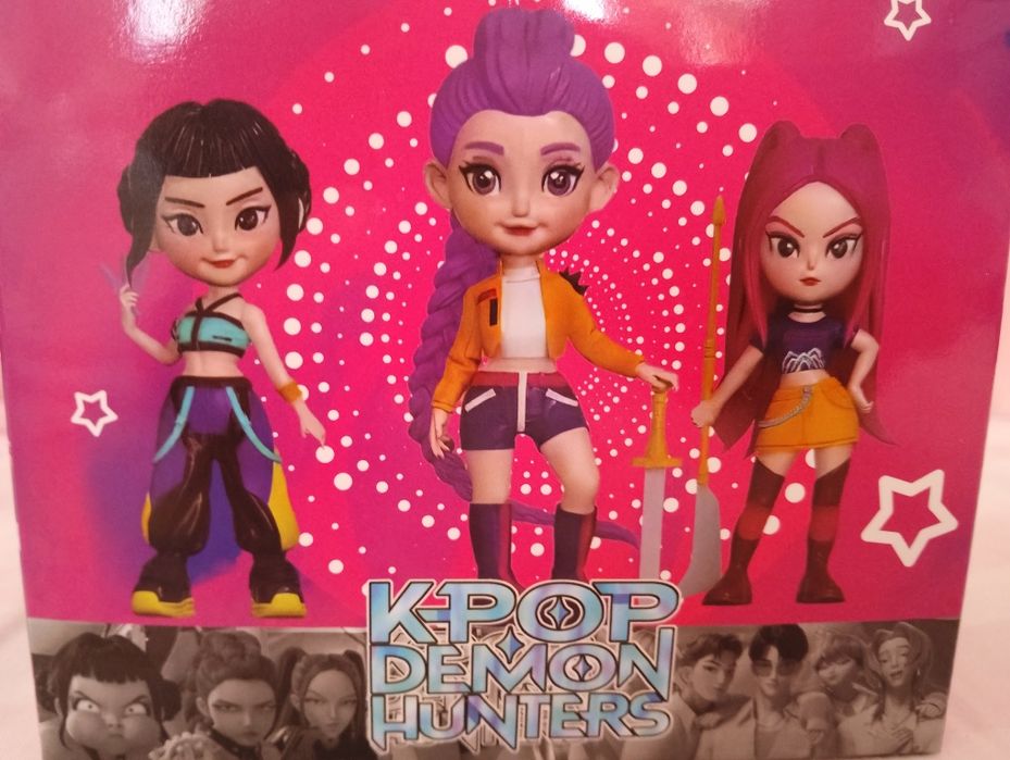 Kpop Demon Hunters - кукла изненада в кутийка