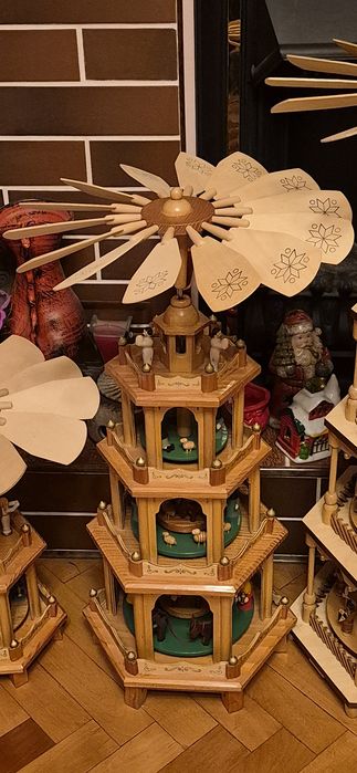 Piramida de Crăciun