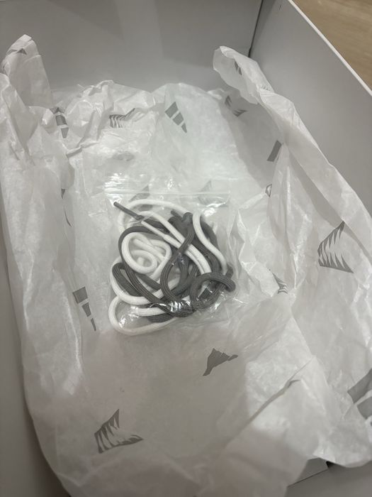 Ghete de baschet anthony edwards 1 mid