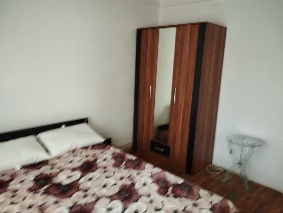 De închiriat apartament cu 3 camere zona Micro 3