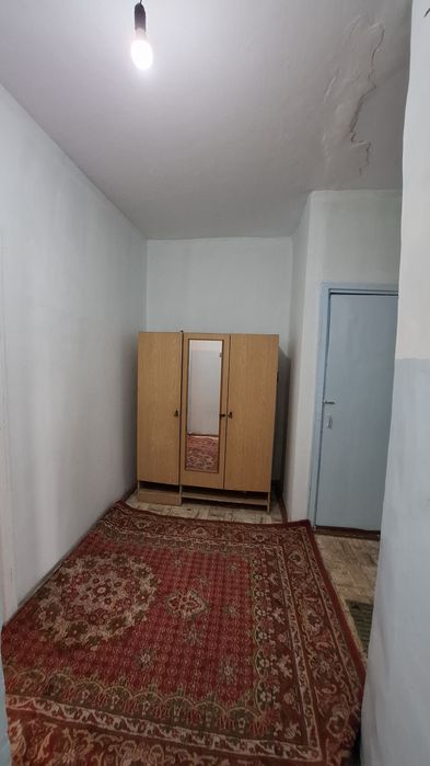 Тезда 6микраёнда  2хона 3этаж квартира  сотилади