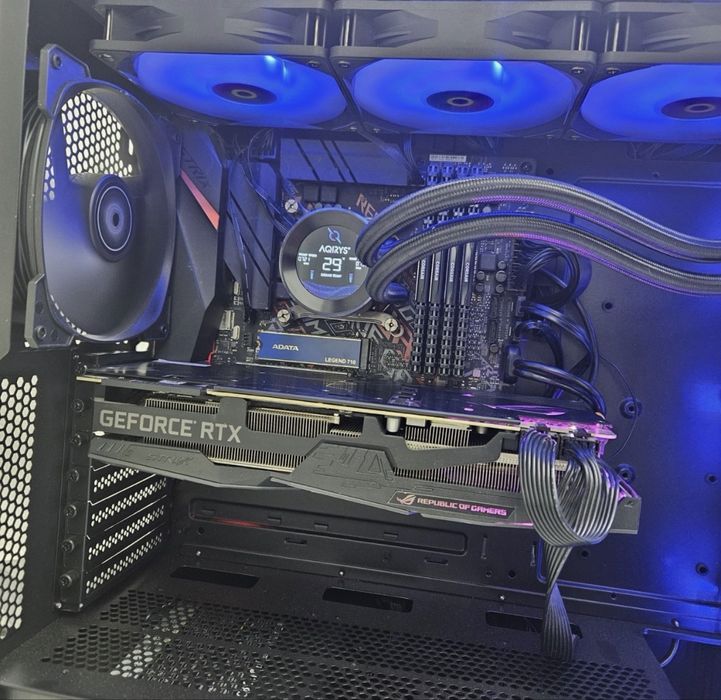 RTX 2080 asus rog 8 GB