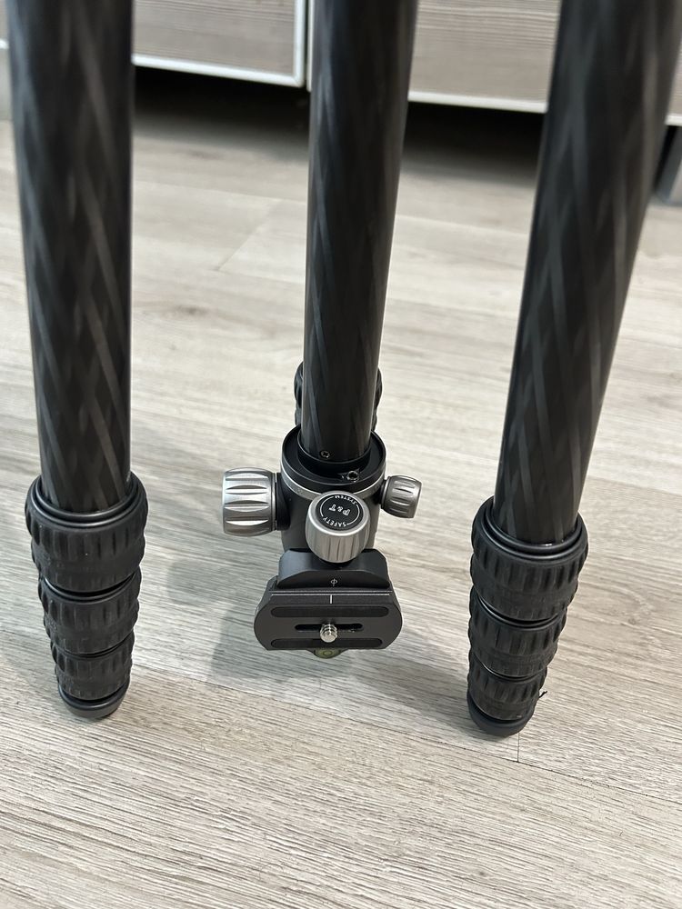 Карбонов статив BENRO RHINO FRHN14CVX20