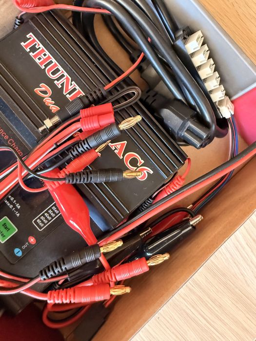 Incarcator baterii cu celule Lipo Thunder AC6