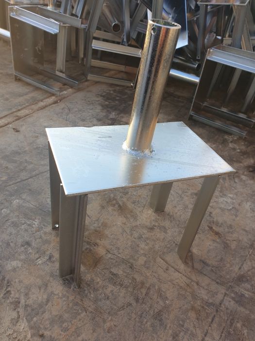 Нови - Поцинковани вилици за кофраж - Италия