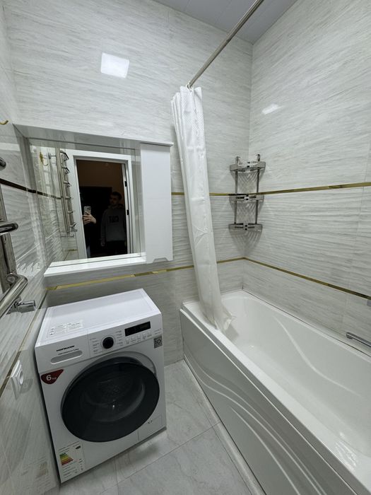 Продается 3 ком квартира в новостройке ул. Баку