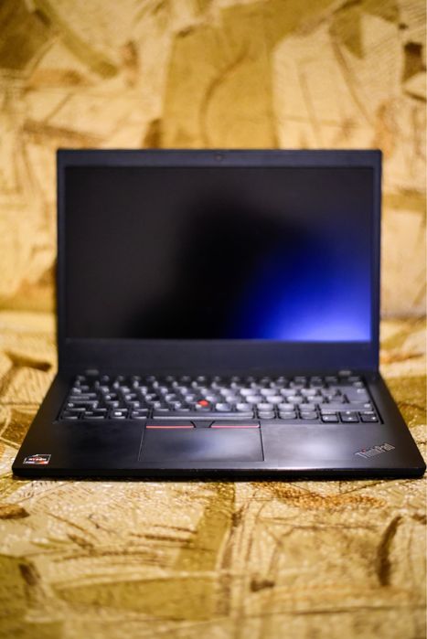 Lenovo THINKPAD L14 Gen1 . (94% battery health)