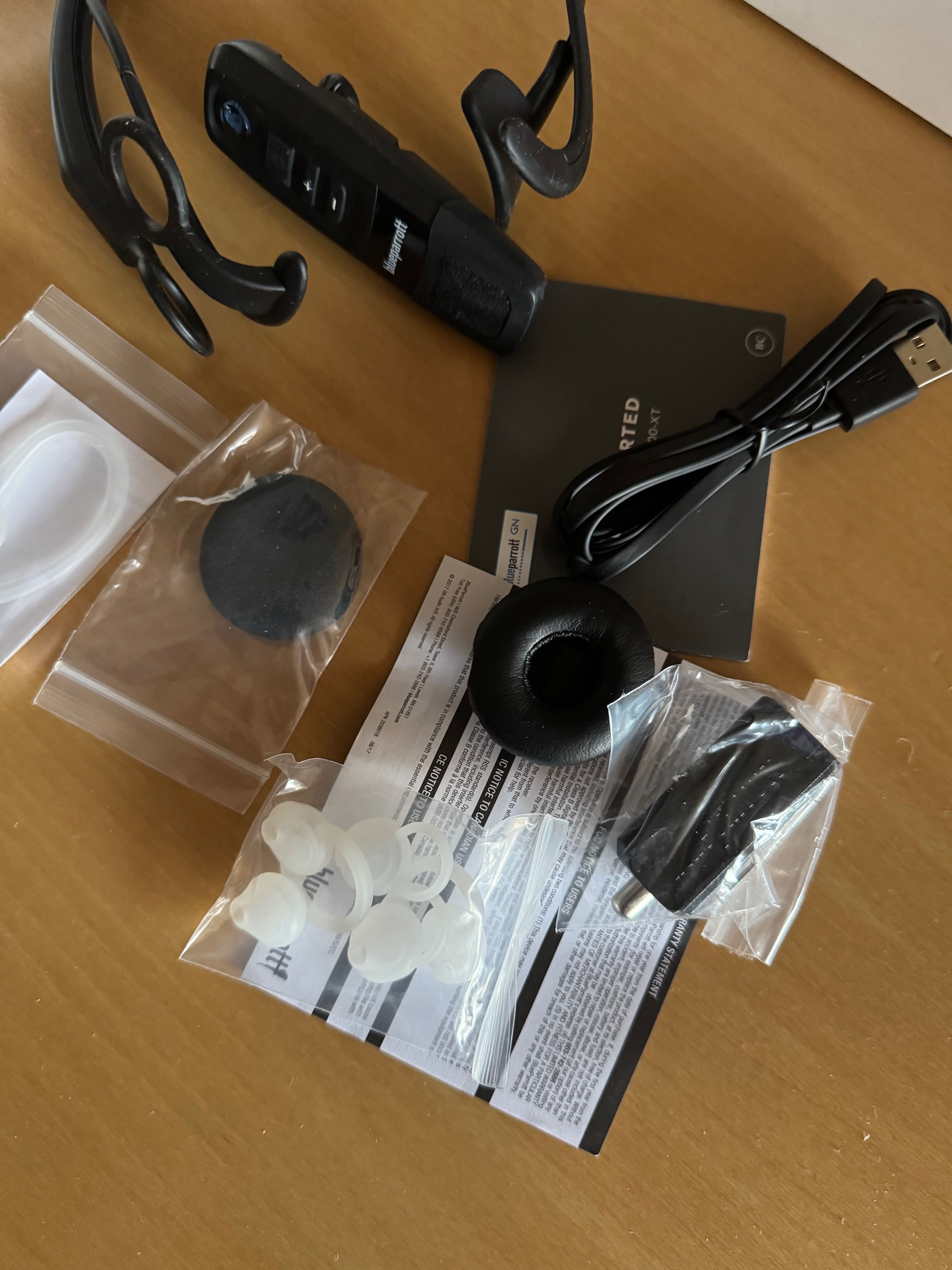 Професионална безжична слушалка BlueParrott C300-XT