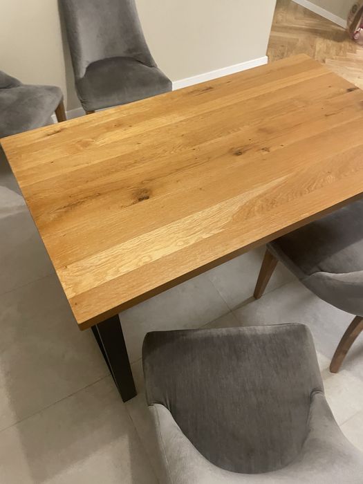 Плот за маса от естествен дъб