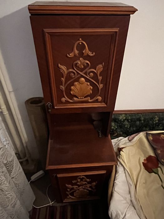 Mobilier vechi pentru Dormitor