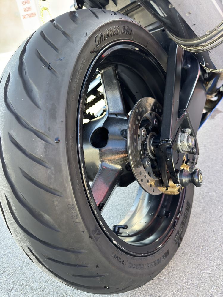Suzuki GSX-R 600 k5 2005г