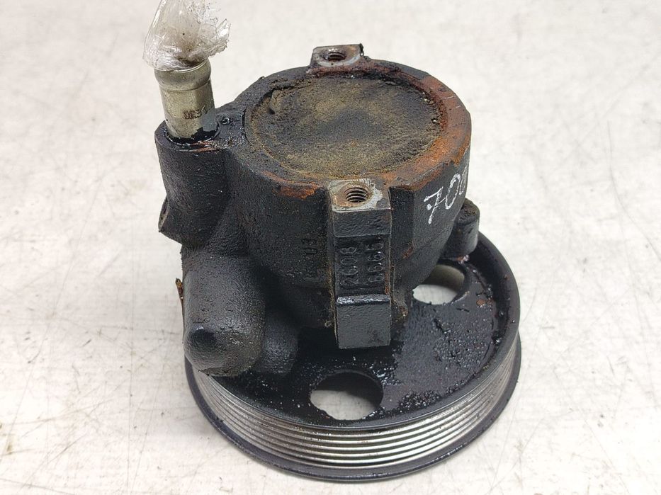 Pompa servodirectie 8200575303 Dacia Logan 1 [facelift] [2007 - 2012]