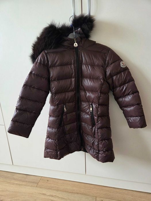 Пухено яке Moncler, 6г.
