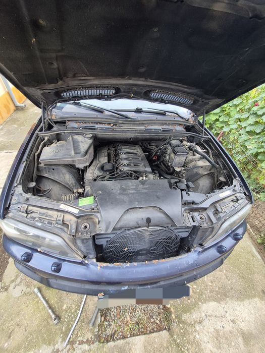 Vand motor bmw X5 e53 FL,  218cai si alte piese