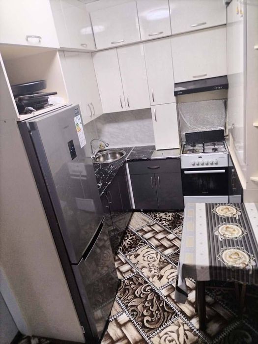 Хонадон сотилади! Сергели 8 худуд, 3 хонали, 1-кават, 7-каватлик дом