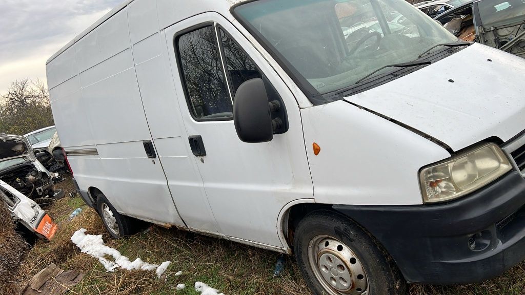 Bara fata capota faruri frigorific fiat Ducato 2.3