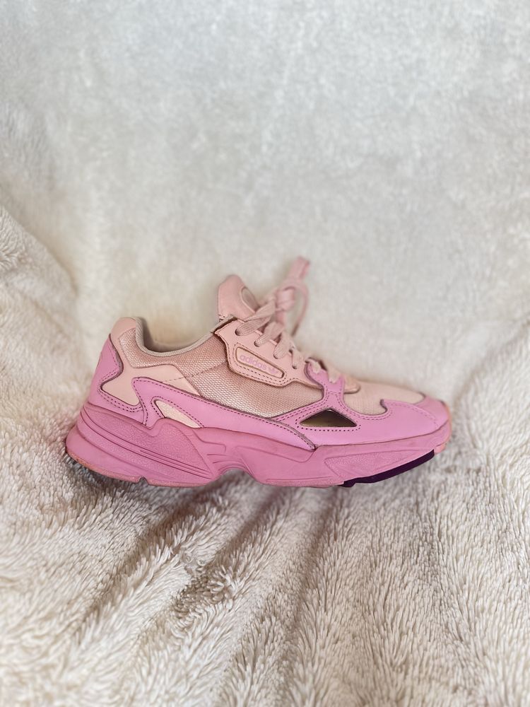 Adidas falcon pink