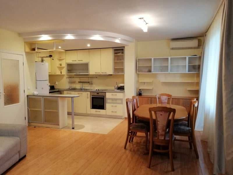 Дава се под наем Многостаен апартамент в Пловдив, Беломорски - 120 кв.м за 362.1 € - Снимка #1