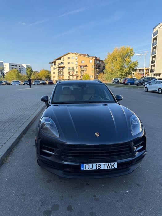 Porsche Macan 2021 2.0 Turbo Benzină –