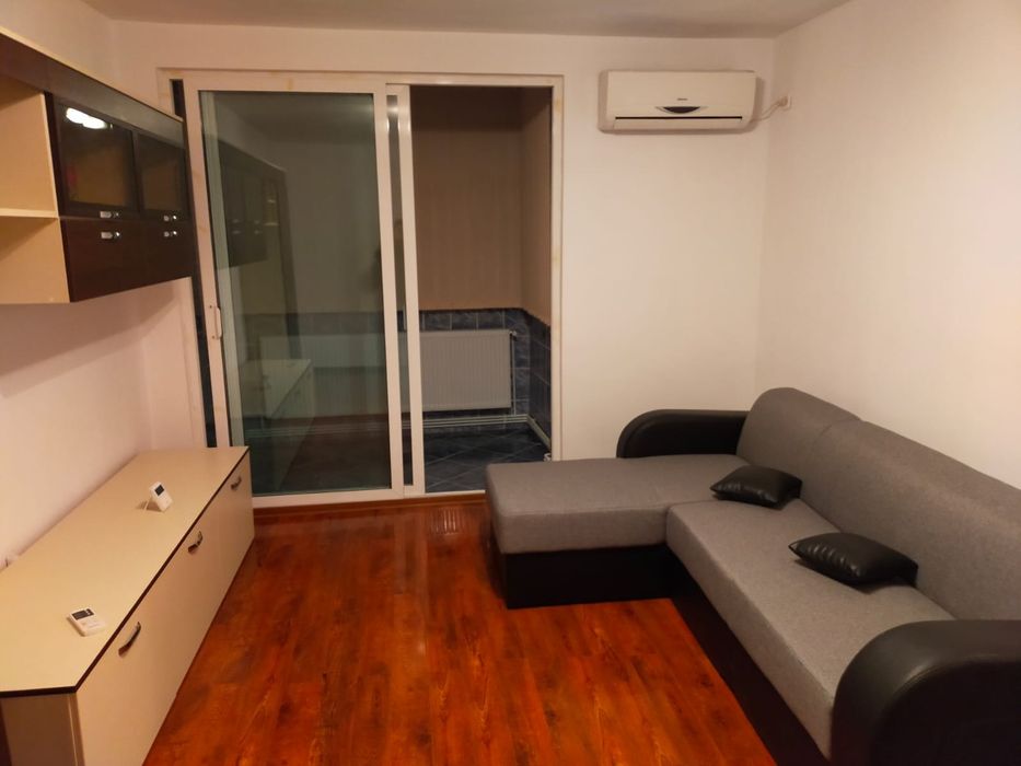 Închiriez apartament 2 camere