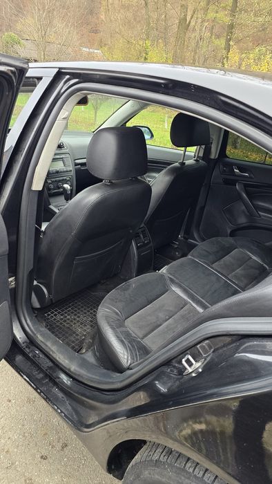 Skoda Octavia 2 Laurin&Hlement