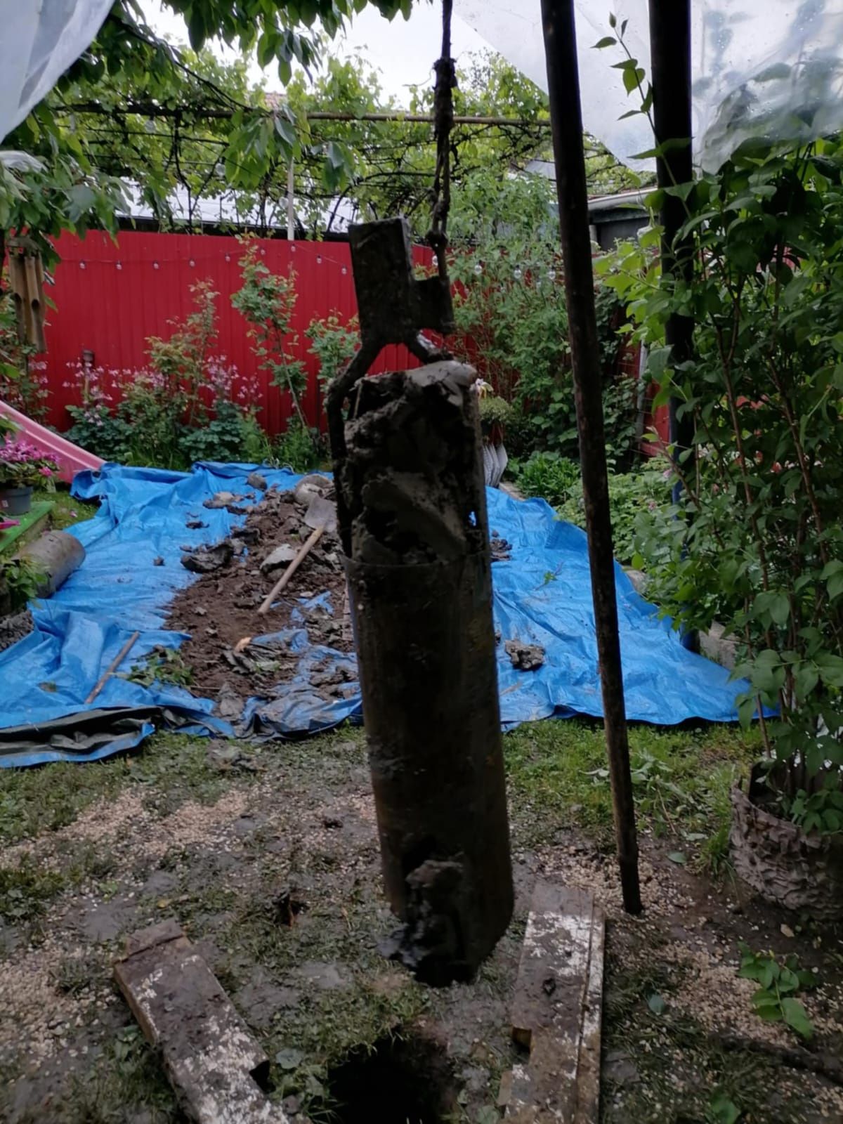 Execut foraje puturi de mica si mare adancime