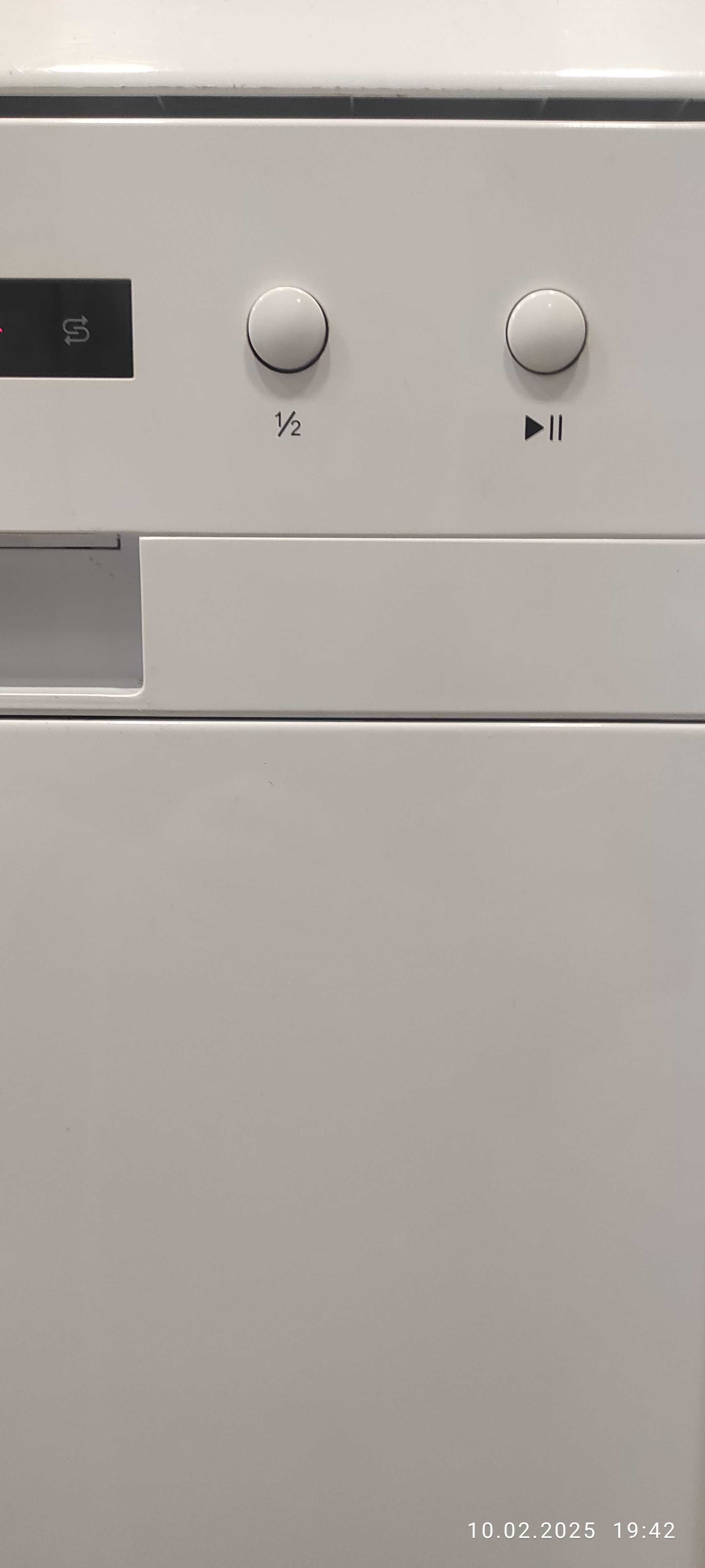 Продавам съдомиялна машина Gorenje