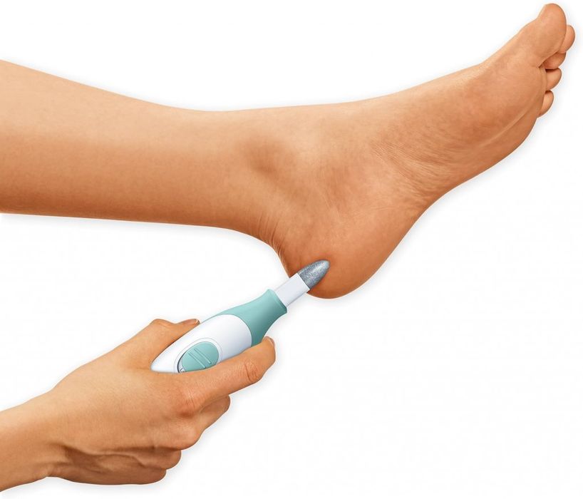 Комплект за маникюр и педикюр Sanitas SMA 36