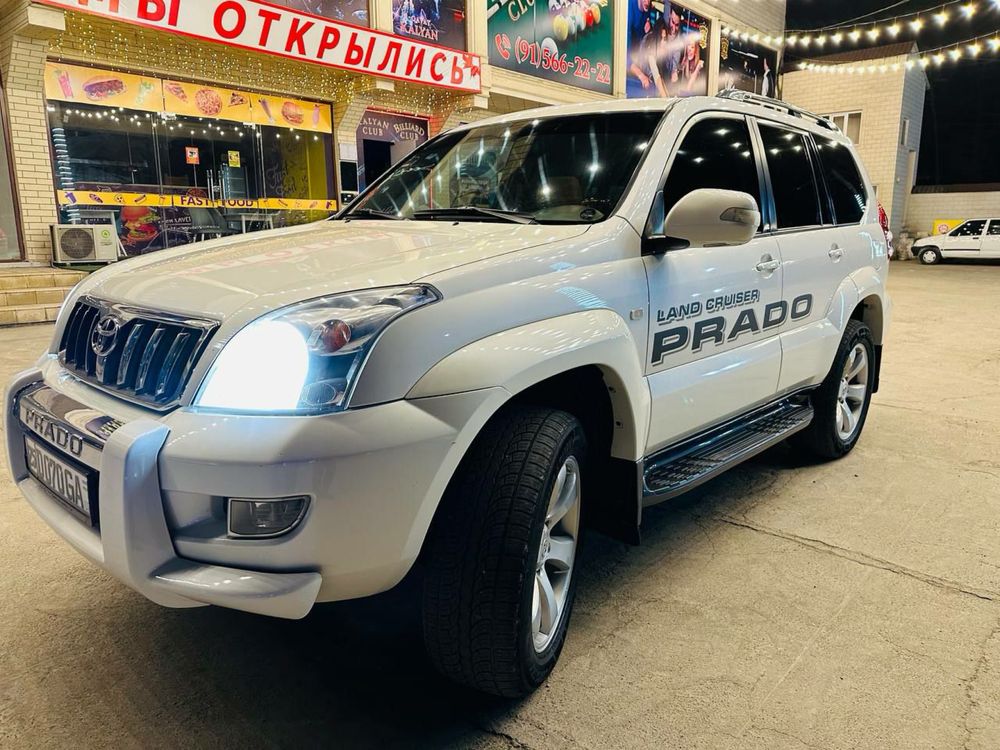 Land cruiser tayota prado 120 dubai
