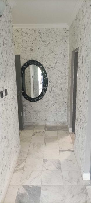 Продава се Тристаен апартамент в Пловдив, Тракия - 85 кв.м за 1596 €/кв.м - Снимка #8