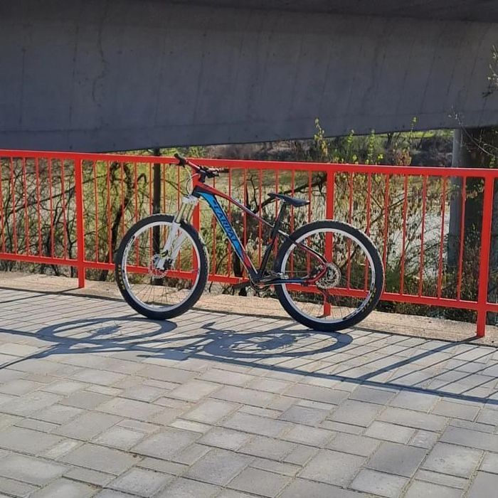 Bicicleta carpat custom build