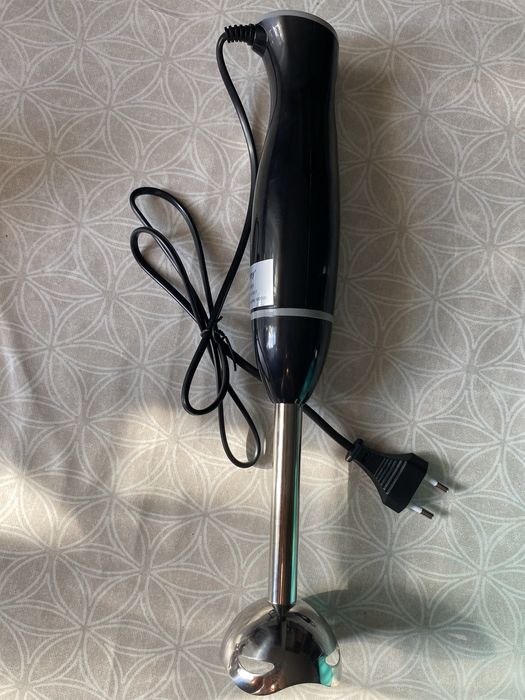 Продам блендер , новый.