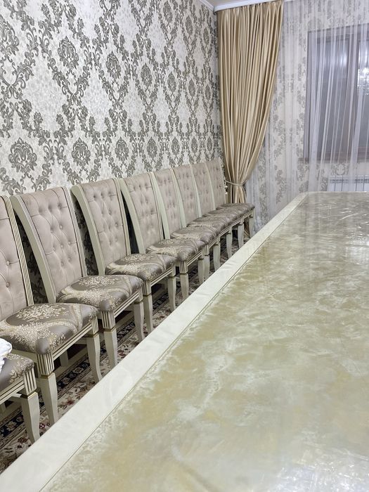 Стол, стулья