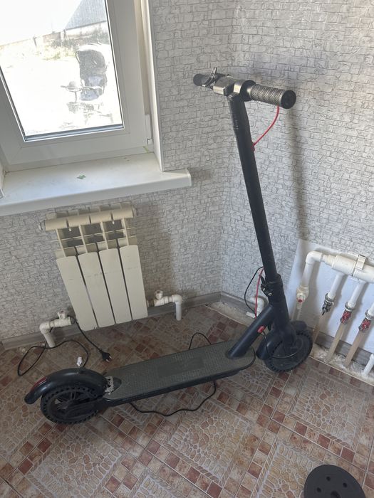 Продам саиокат електрически