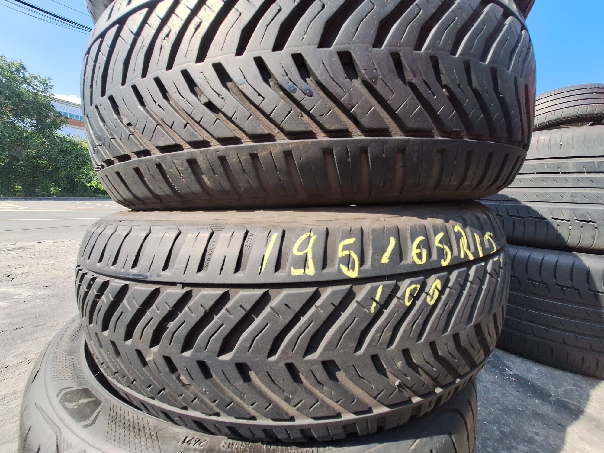 2 anvelope allseasons 195/65r15 Tigar 2023 Montaj Gratuit