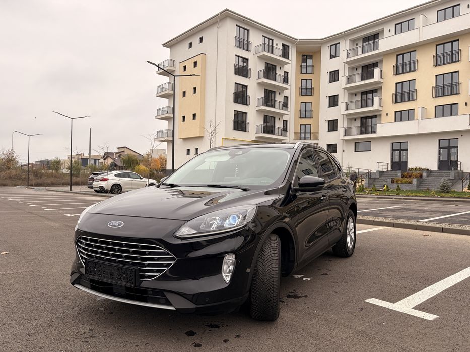 Ford kuga hibrid 2023 ( inmatriculat )