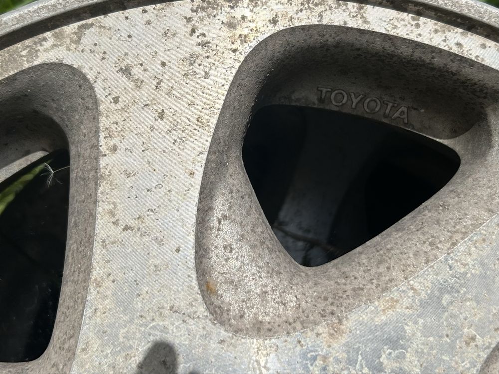 Продаю диски от Toyota HiAce