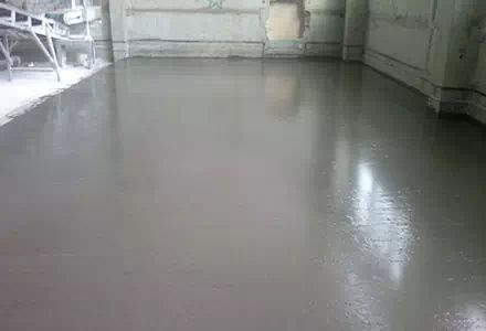 Стяжка пола в старых домах (Актау)