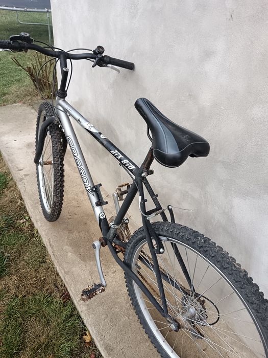 Vând biciclete 26 și 24