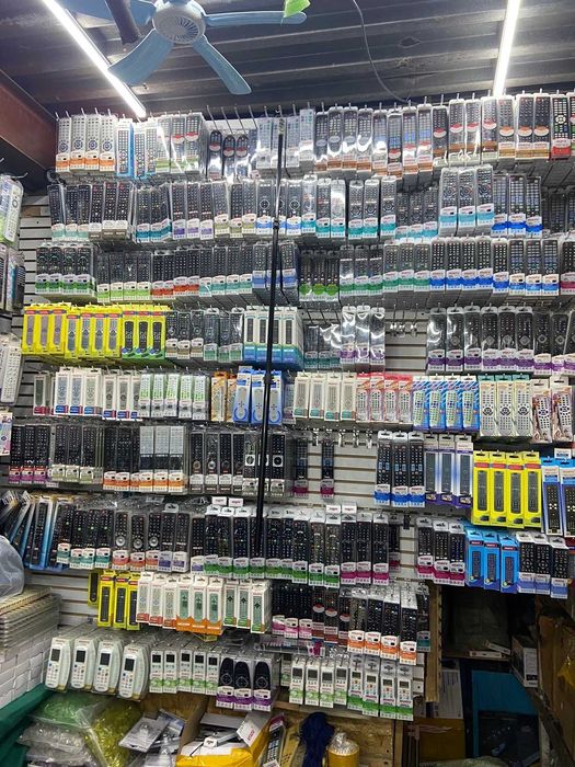 Продаем Новые Дистанционные пульты  для различных моделей телевизоров