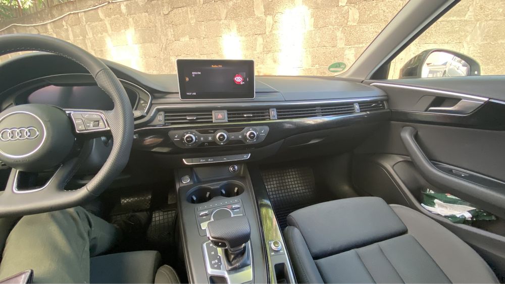 trimuri ornamente A4 B9