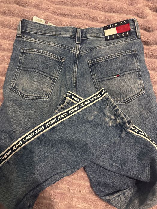 Оригинални дънки Tommy Hilfiger – размер 32/XS
