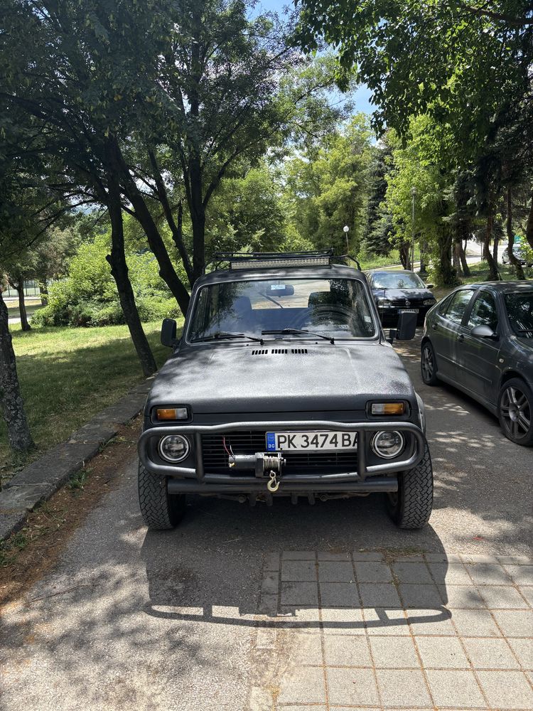 Лада нива 1.6 отлично състояние