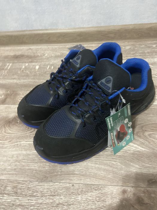 Обувь со стальным носком