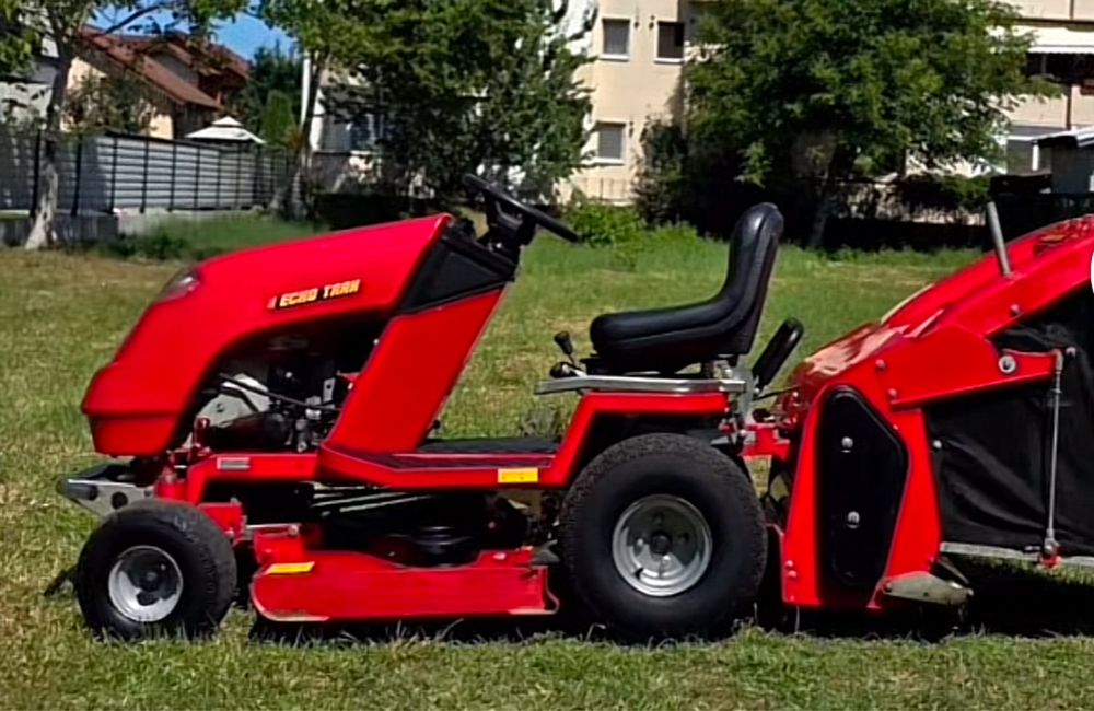 Vand tractoras tuns gazon