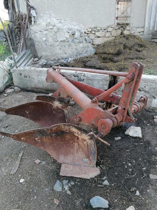 vand plug dupa tractor