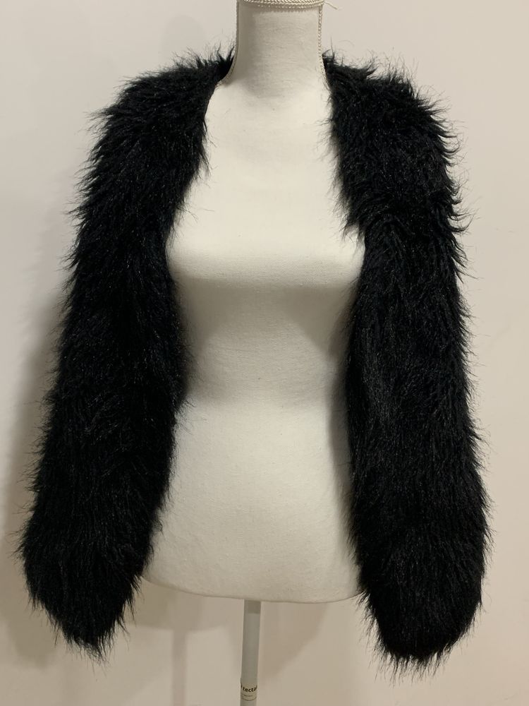 Vand doua veste negru/maro