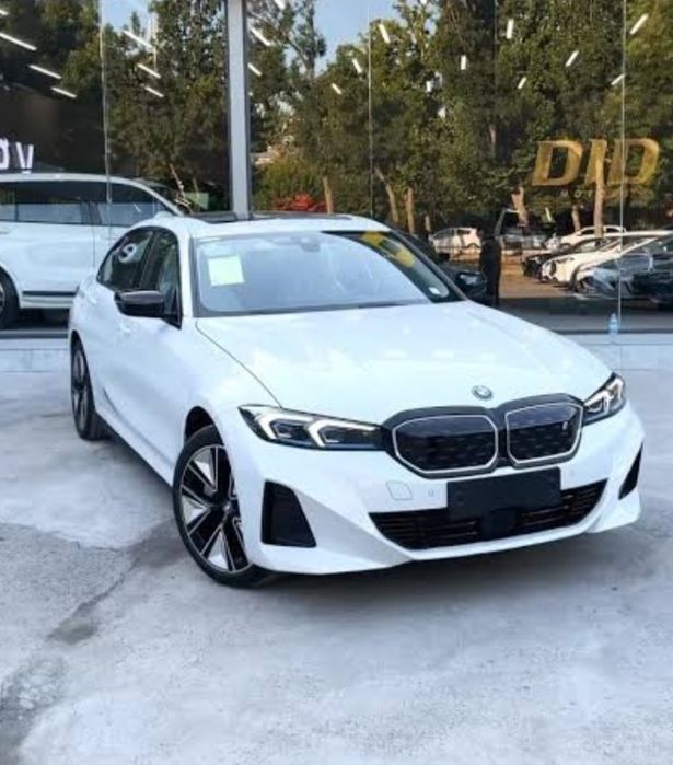 BMW i3 40L full night