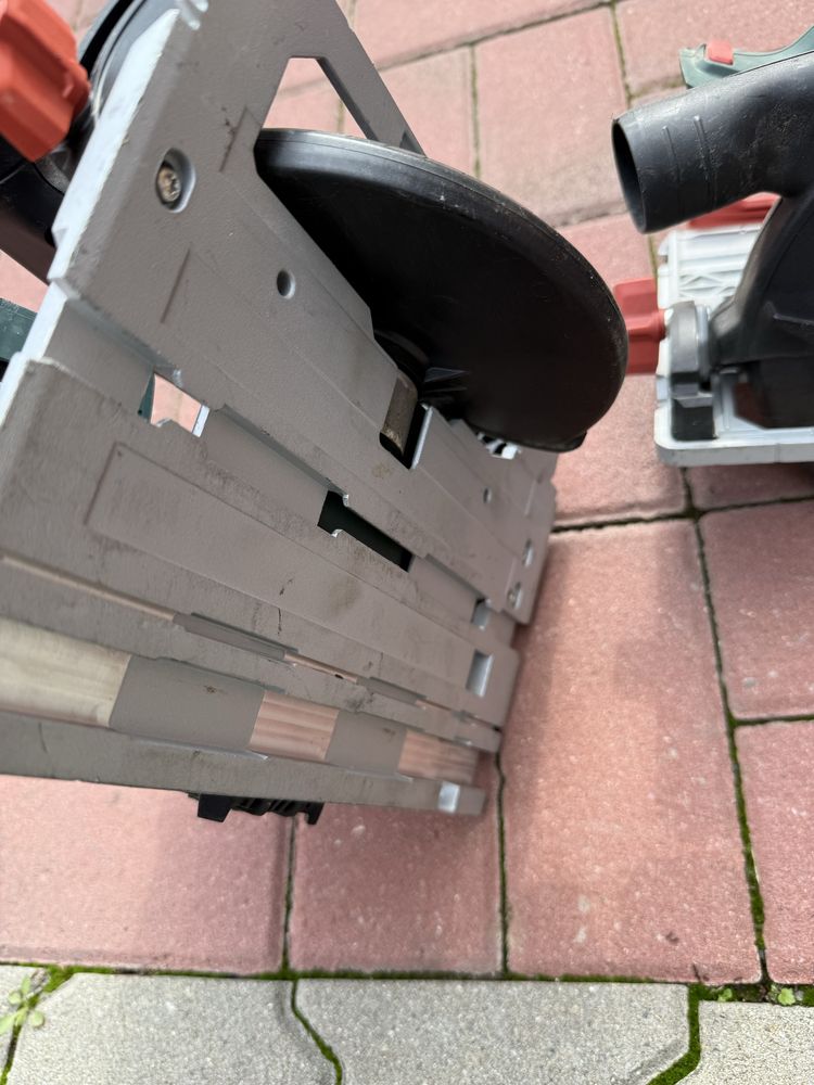 Fierăstrău circular manual Metabo KS 18 LTX 57